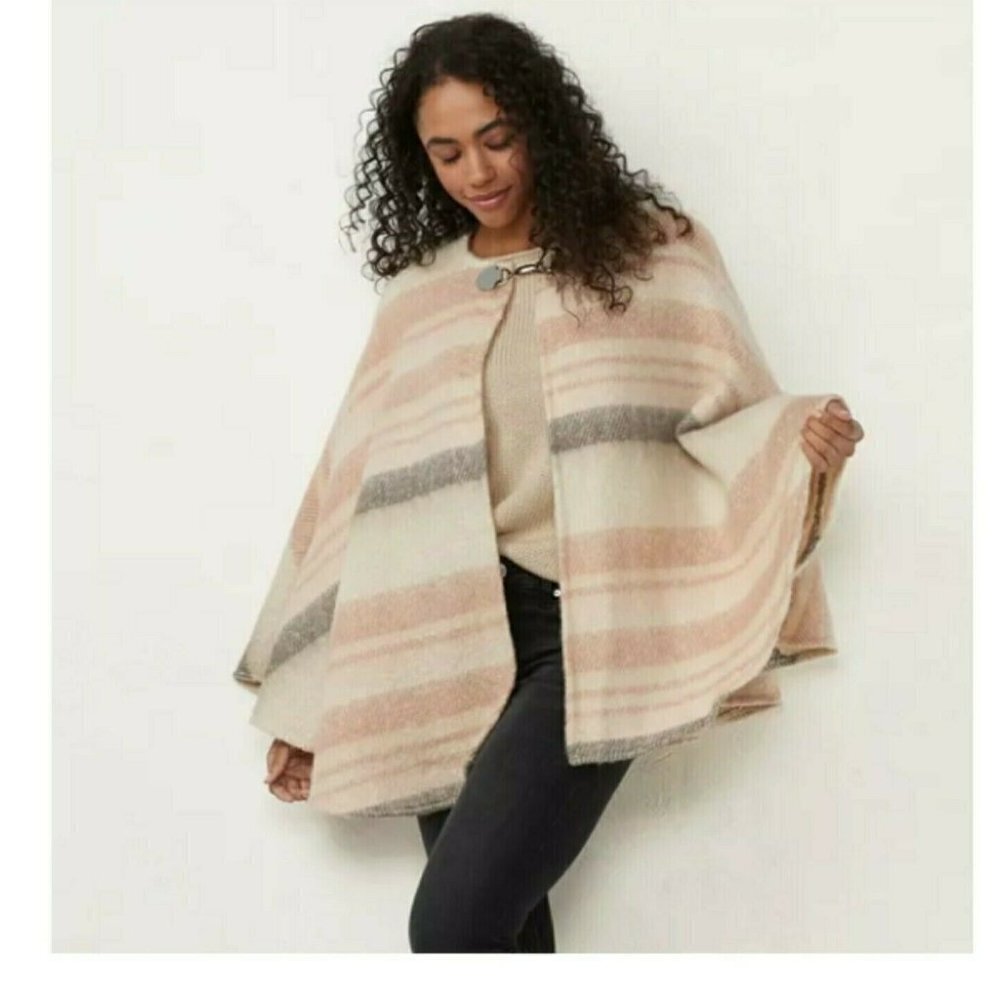 LC Lauren Conrad Brushed Lurex Poncho Caftan Wrap Sweater Blush NWT OS